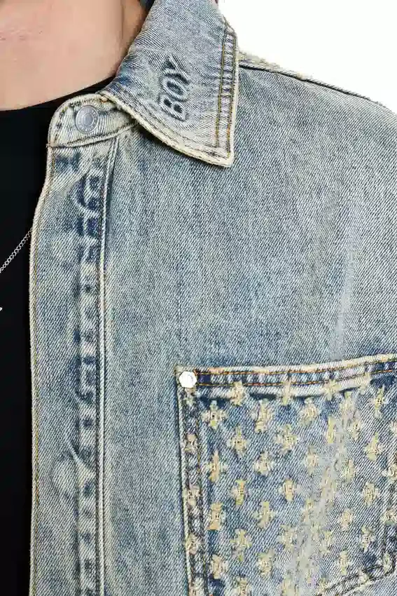 Giacca in denim con effetto consumato al laser