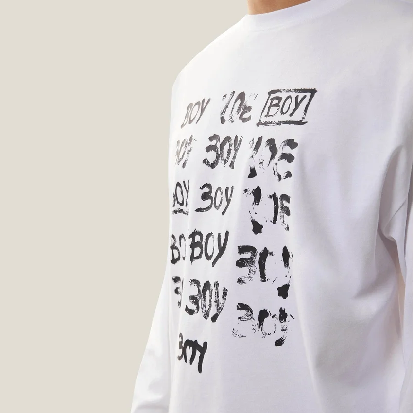 Maglietta a maniche lunghe con grafica BOY Repeat