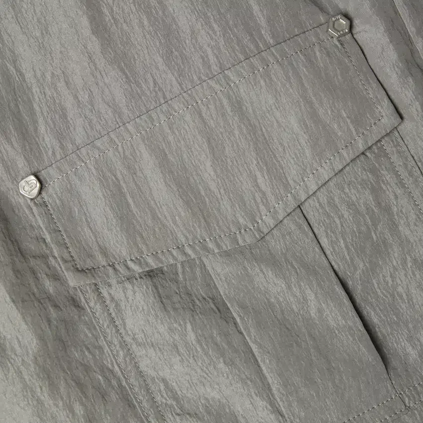 Pantaloni cargo Lunar con gambe staccabili