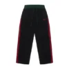 Pantaloni da tuta all’uncinetto