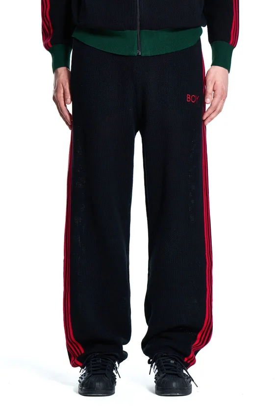 Pantaloni da tuta all’uncinetto