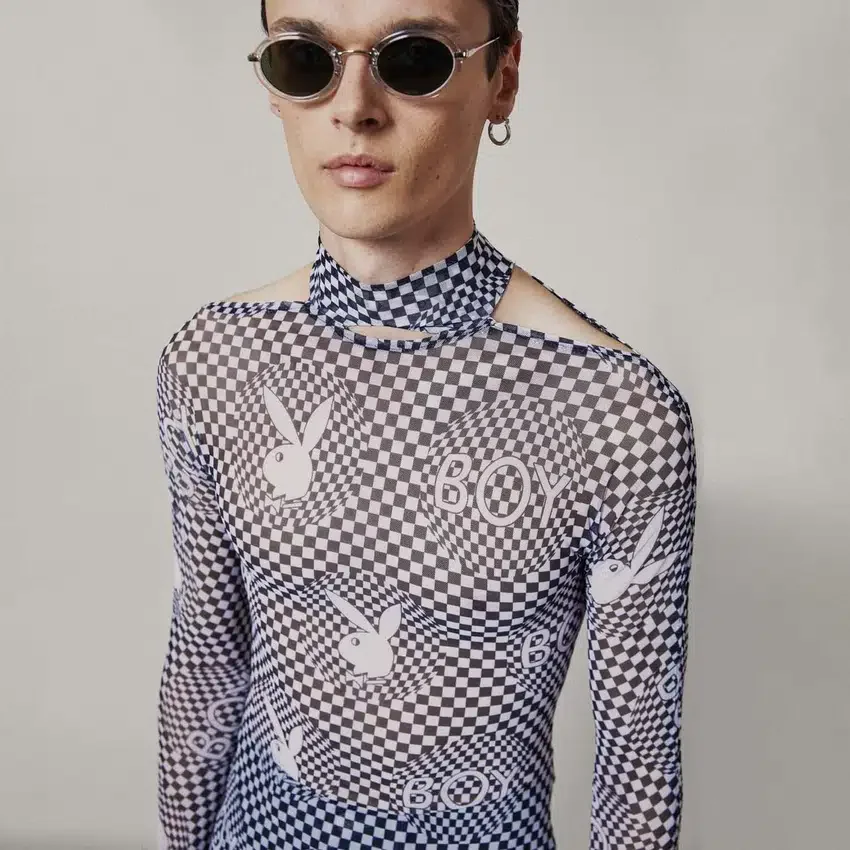 Top in rete "Vortex" a scacchiera della collezione Playboy x BOY